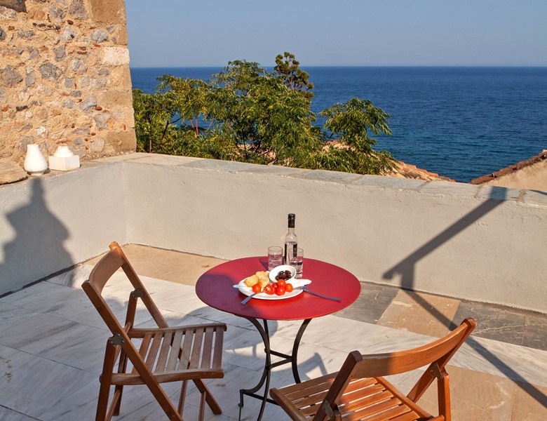 EXCLUSIVE COLLECTION